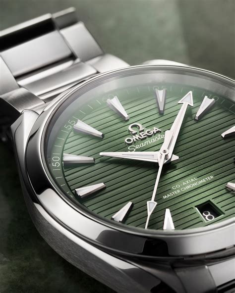 seamaster aqua terra green dial